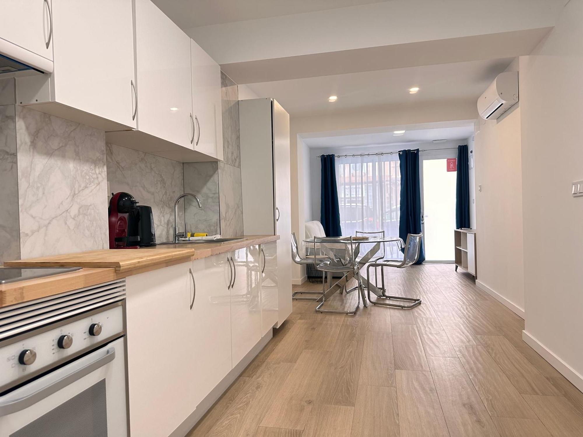 Artes Y Oficios Apartaments Ab Βαλένθια Εξωτερικό φωτογραφία