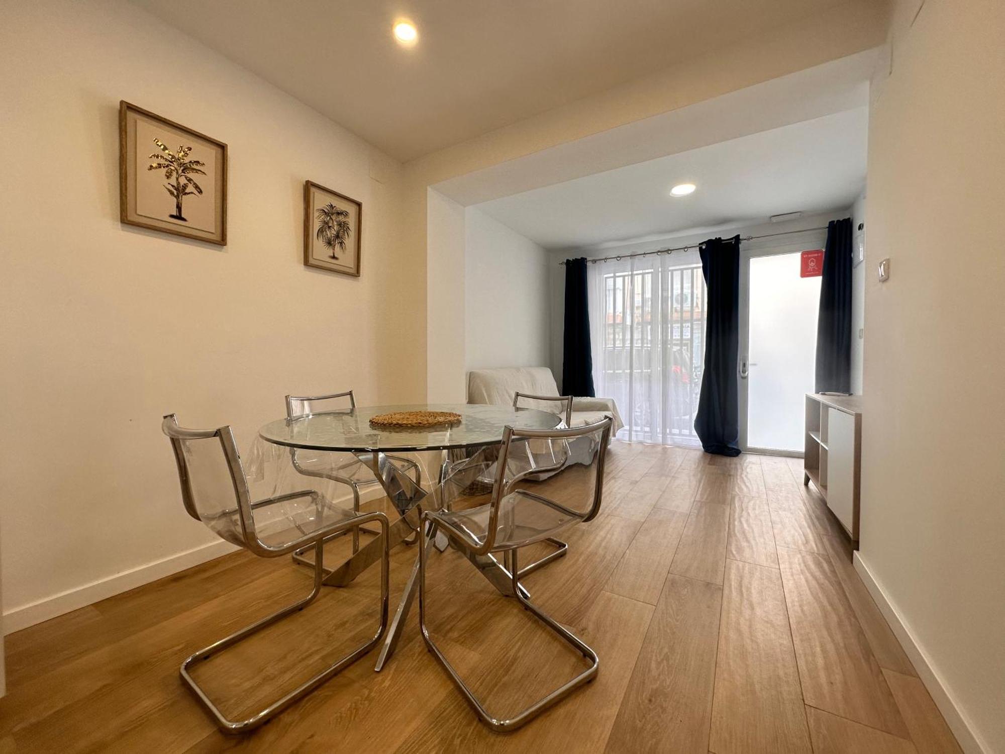 Artes Y Oficios Apartaments Ab Βαλένθια Εξωτερικό φωτογραφία